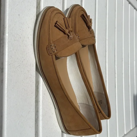 Talbots Butternut Loafers - Picture 3 of 7